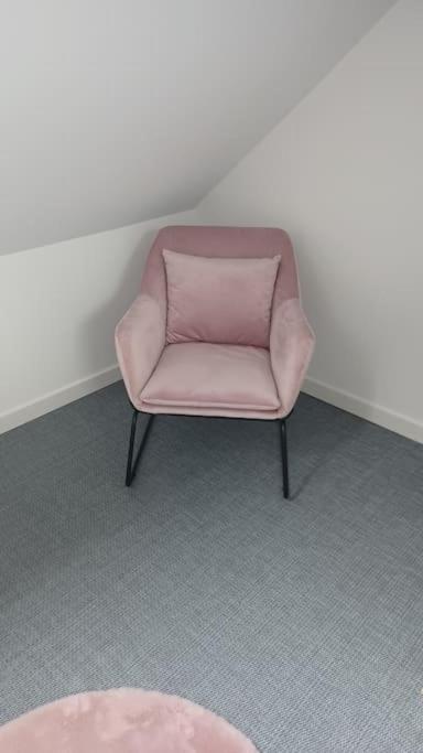 Flavigny Gite "La Bulle De Lena" Avec Petit-Dejeuner Garage Et Parking מראה חיצוני תמונה
